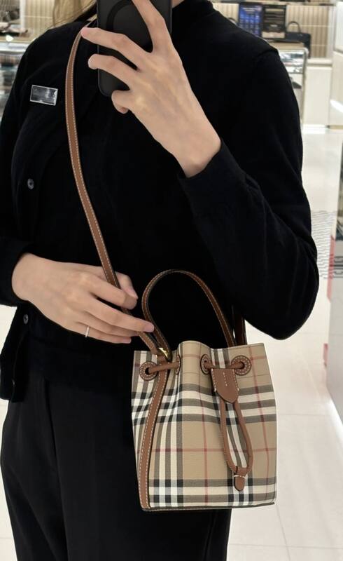 Burberry Brown shoulder bag — Top Quality Replica