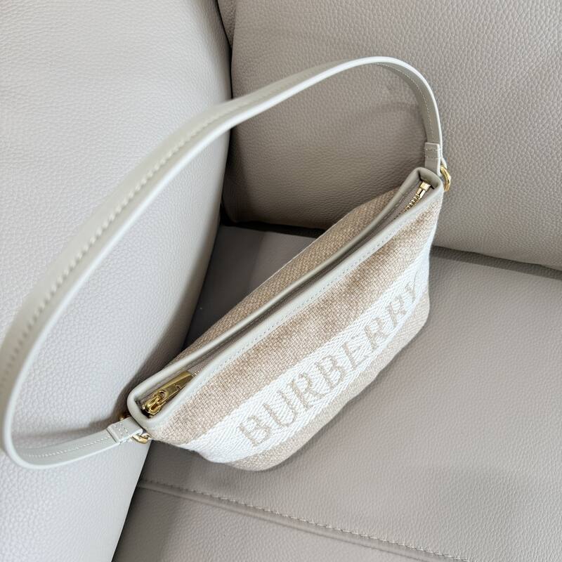 Burberry Beige and white woven fabric with light off-white leather trim 26x11x13cm shoulder — Top Quality Replica