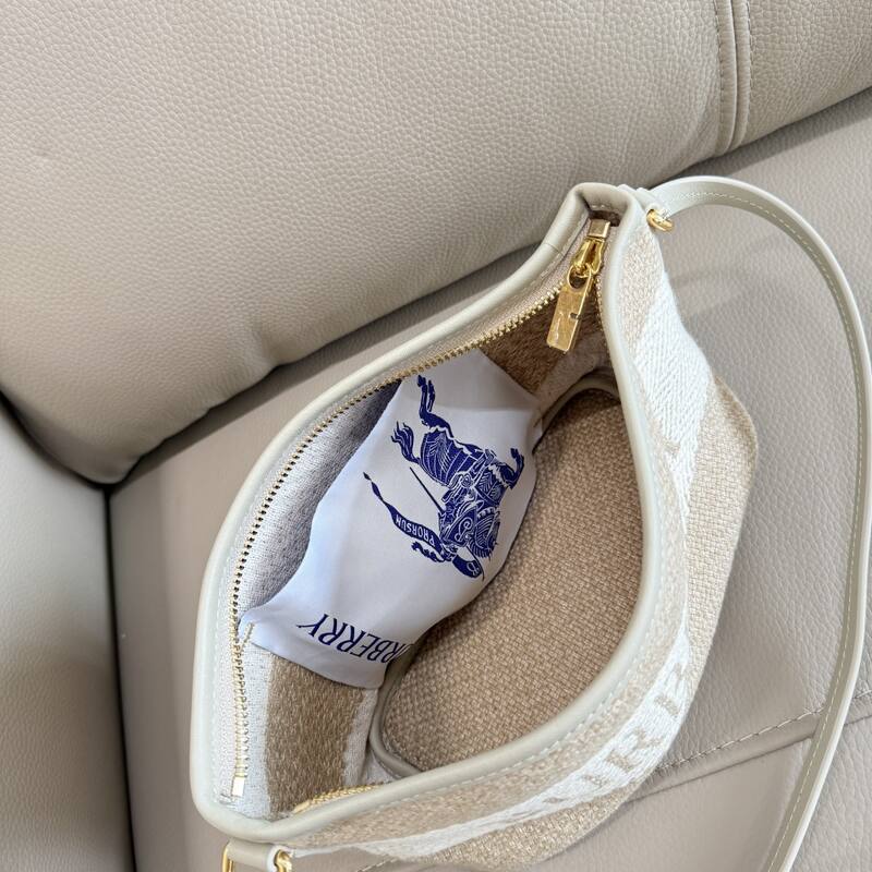 Burberry Beige and white woven fabric with light off-white leather trim 26x11x13cm shoulder — Top Quality Replica