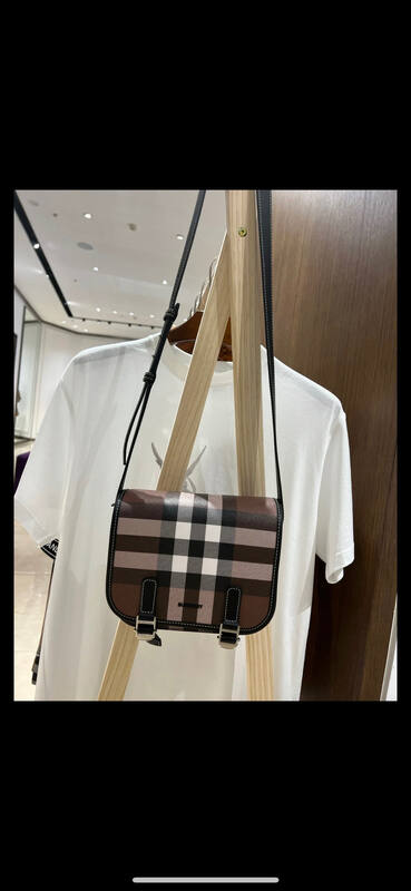 Burberry Brown shoulder bag — AAA Quality Replica