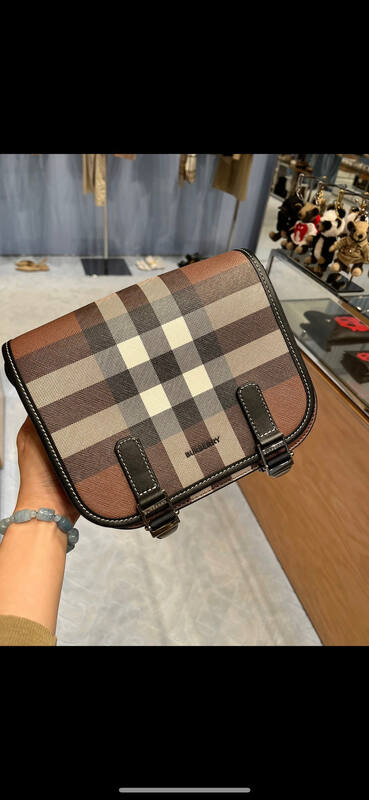 Burberry Brown shoulder bag — AAA Quality Replica