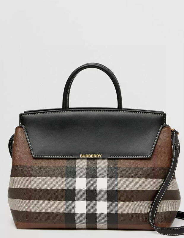 Burberry Black shoulder bag — Premium Replica