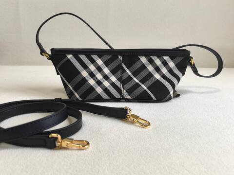 Burberry Black 18x12cm shoulder bag Top Quality Replica