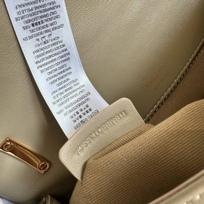 Burberry Lambskin 25x18x10cm shoulder bag — AAA Quality Replica