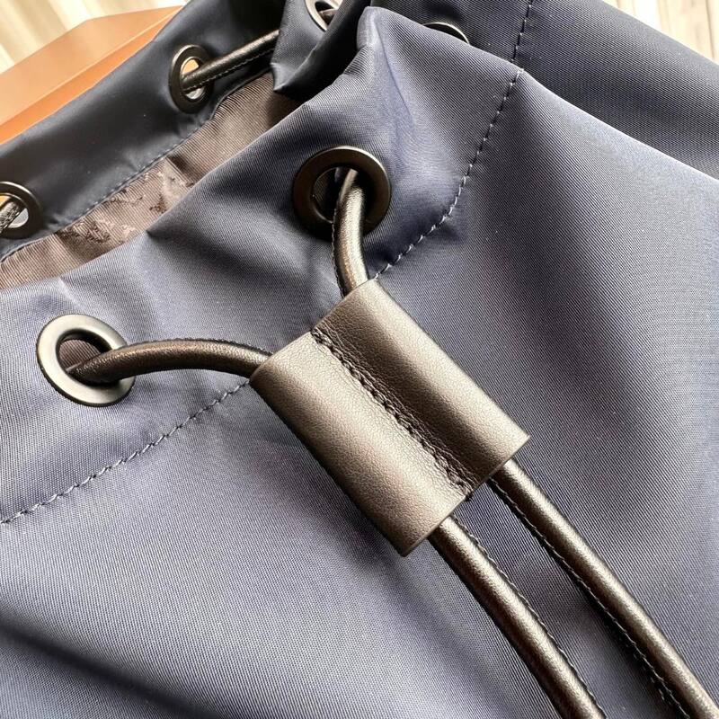 Burberry Black shoulder bag — AAA Quality Replica
