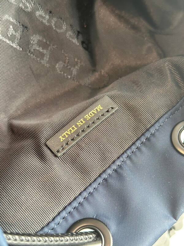 Burberry Black shoulder bag — AAA Quality Replica