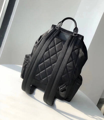 Burberry Black shoulder bag 1 1 Replica