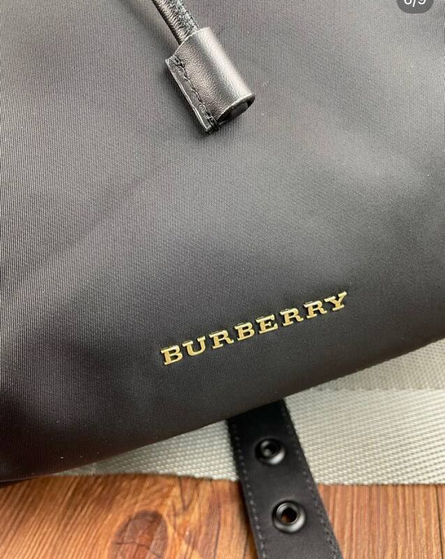 Burberry Black shoulder bag — 1:1 Replica