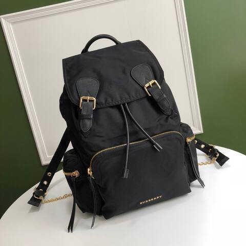 Burberry Black Nylon 28x42x15cm backpack 1 1 Replica