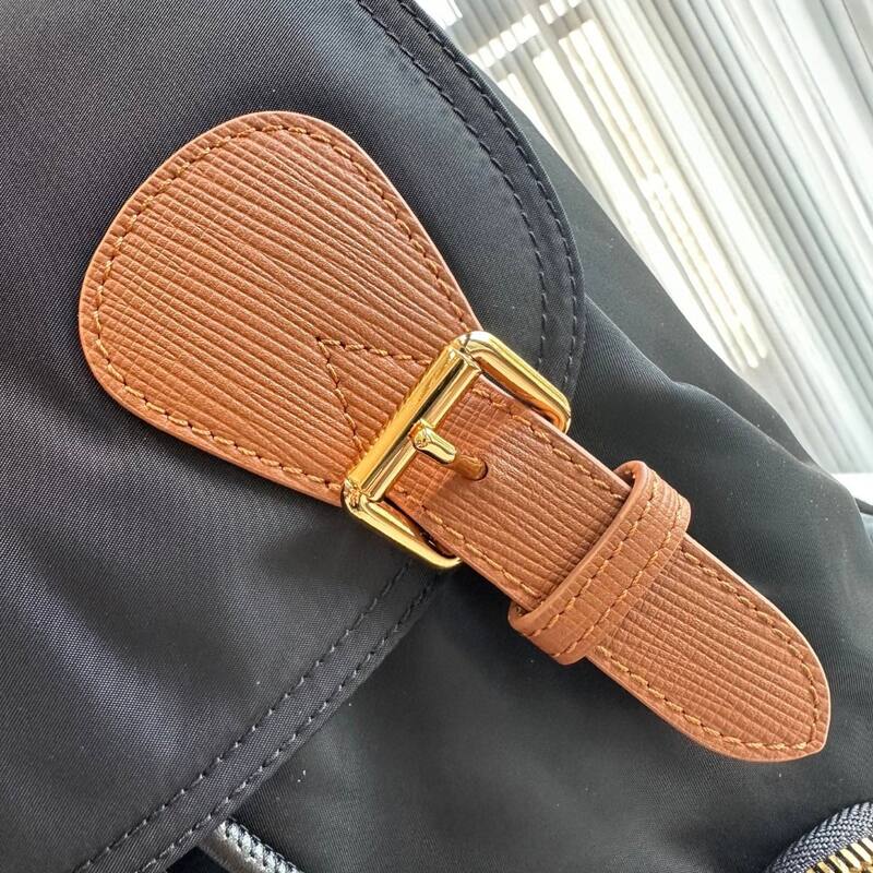 Burberry Black nylon with brown leather trim 28x37x15cm backpack — Premium Replica