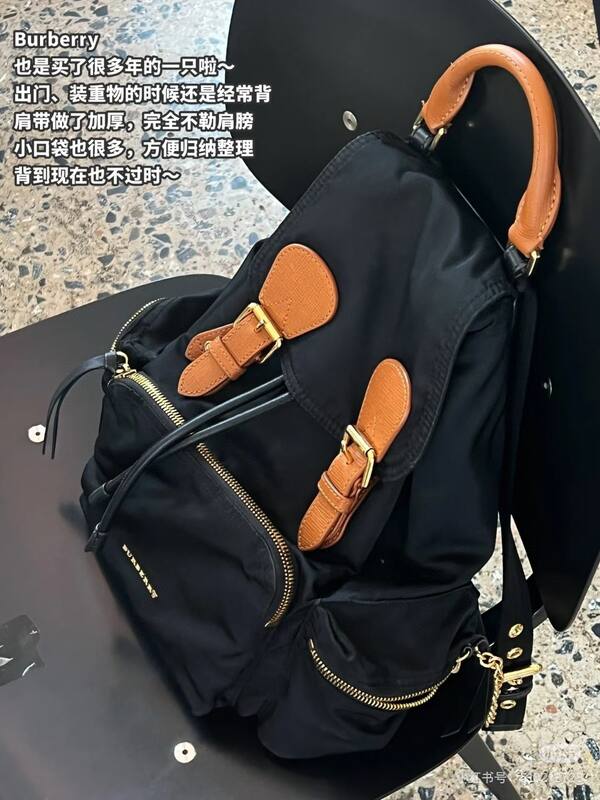 Burberry Black nylon with tan leather trim 32x40x15cm backpack — Top Quality Replica