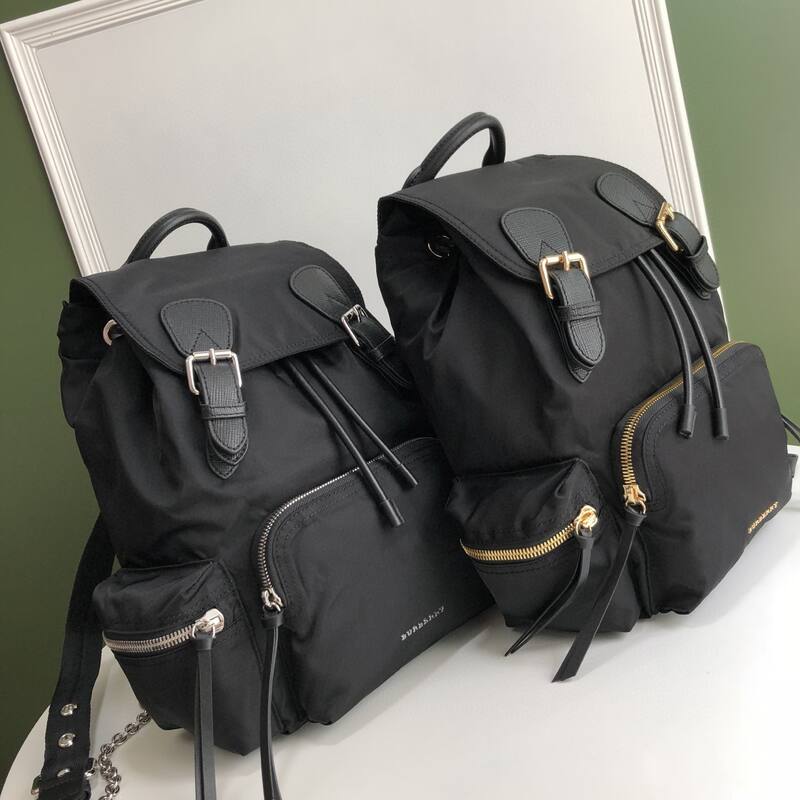 Burberry Black shoulder bag — AAA Quality Replica
