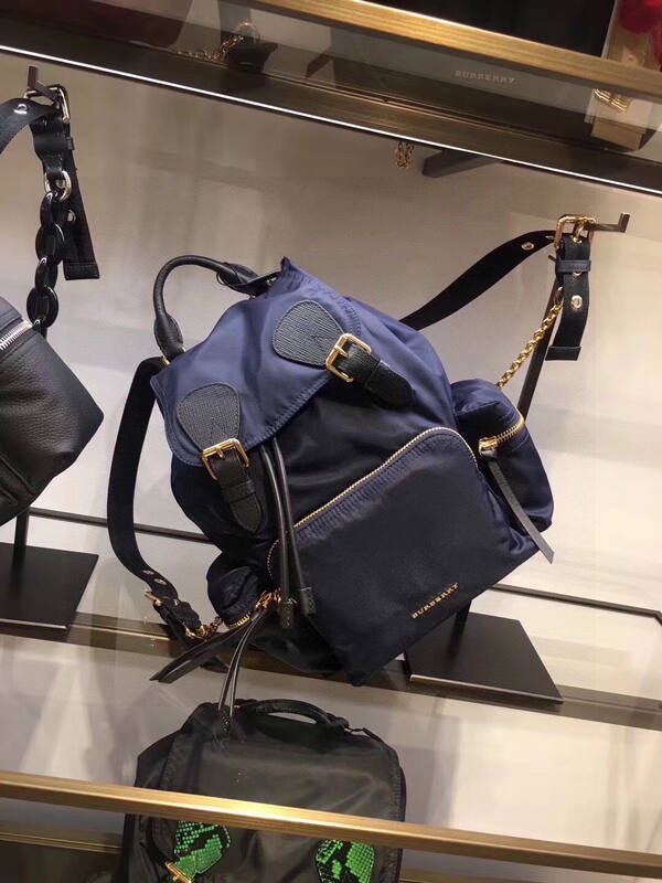 Burberry Black shoulder bag — AAA Quality Replica