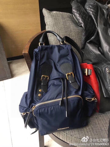 Burberry Black shoulder bag AAA Quality Replica