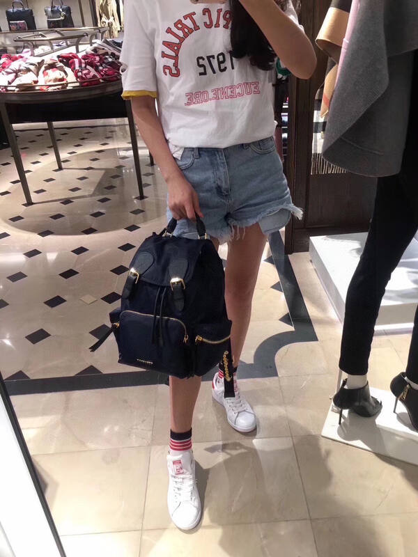 Burberry Black shoulder bag — AAA Quality Replica