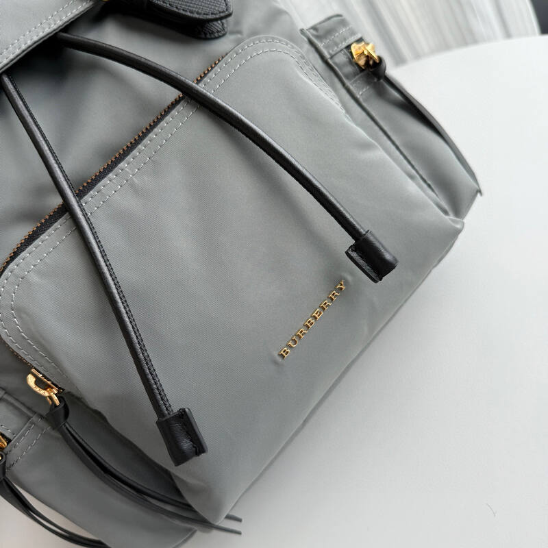 Burberry Grey nylon with black leather trim 22 x backpack — Top Quality Replica
