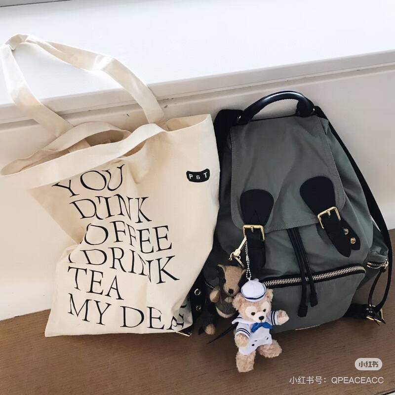 Burberry Gray 30x22x12cm shoulder bag — 1:1 Replica