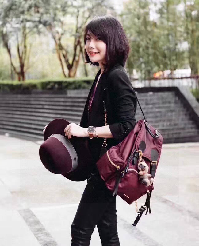 Burberry Black 30x22x12cm shoulder bag — 1:1 Replica