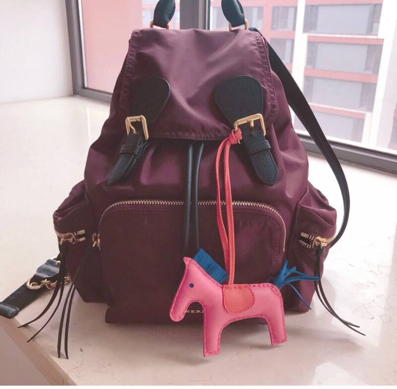 Burberry Black 30x22x12cm shoulder bag — 1:1 Replica