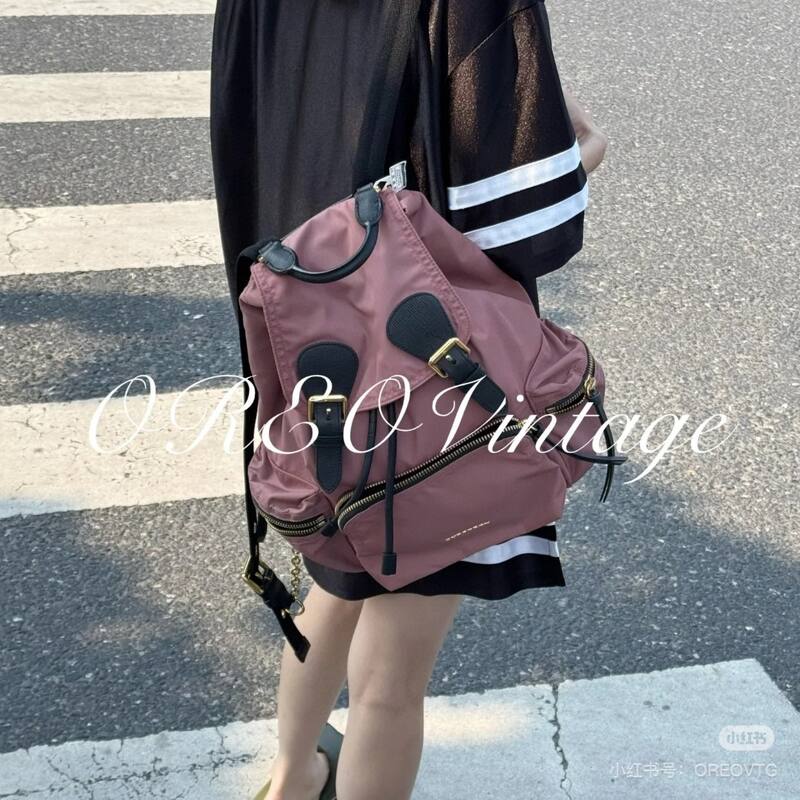 Burberry Black 25x18x10cm shoulder bag — AAA Quality Replica