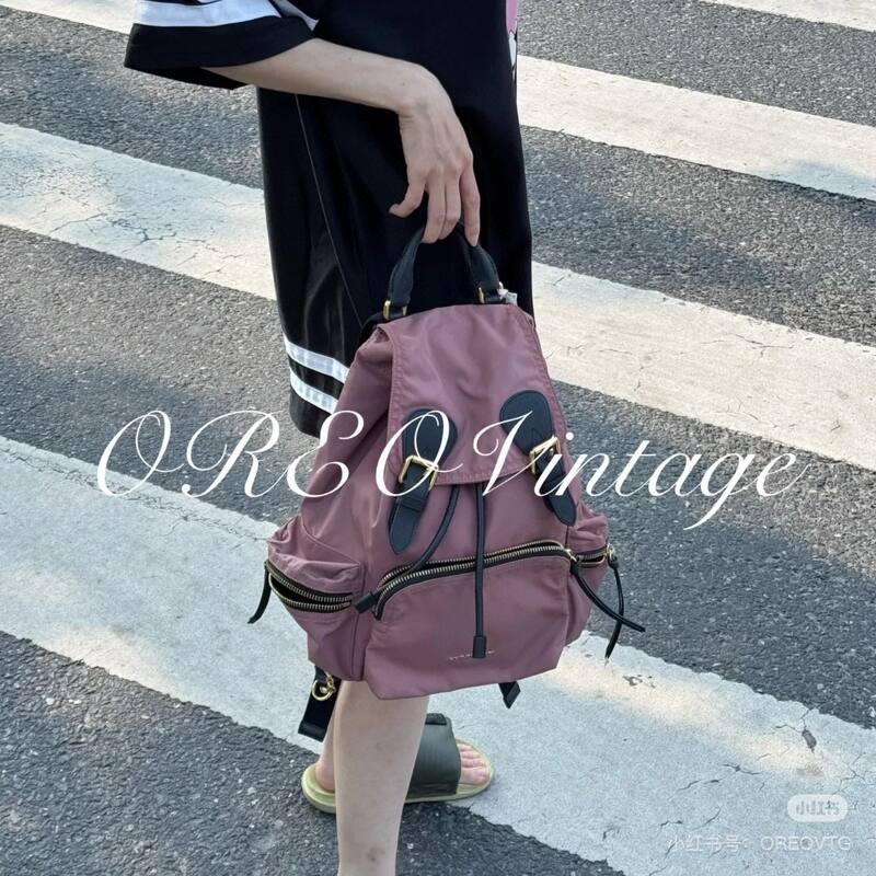 Burberry Black 25x18x10cm shoulder bag — AAA Quality Replica