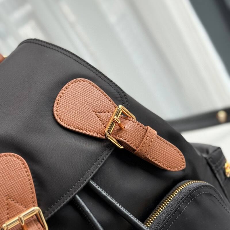 Burberry Black nylon with brown leather trim 22 x backpack — Top Quality Replica