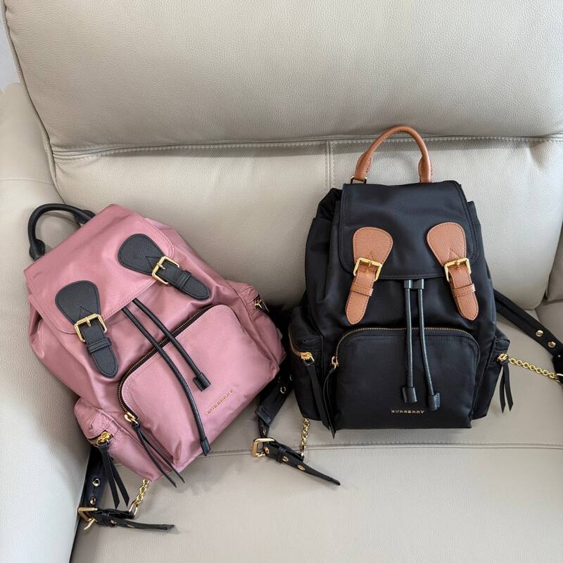 Burberry Pink 25x18x10cm shoulder bag — 1:1 Replica