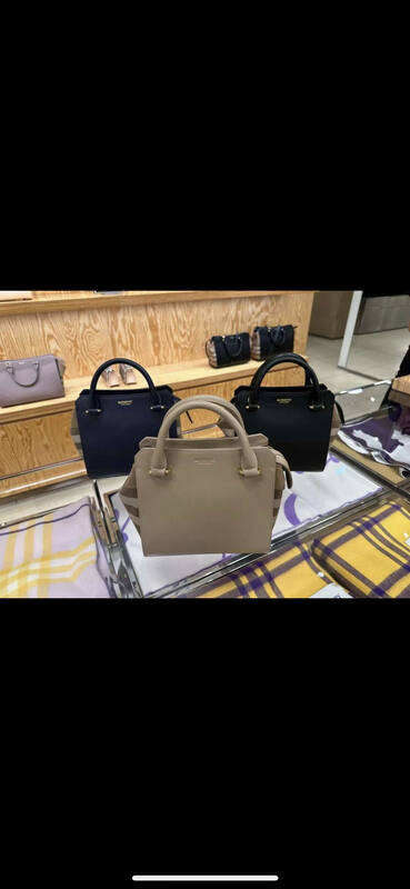 Burberry Black shoulder bag — AAA Quality Replica