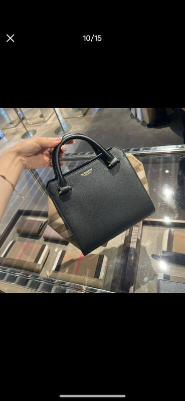 Burberry Black shoulder bag — AAA Quality Replica
