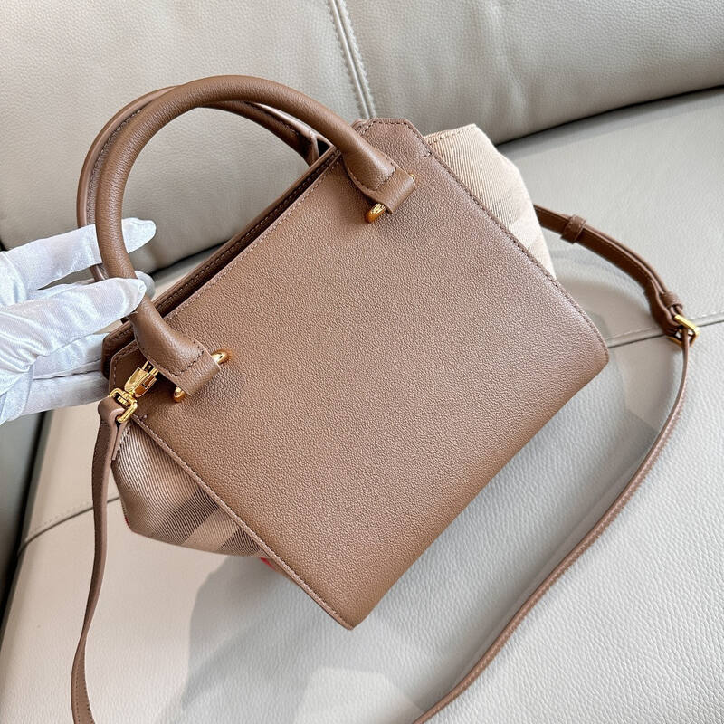Burberry 25x18x10cm shoulder bag — Top Quality Replica