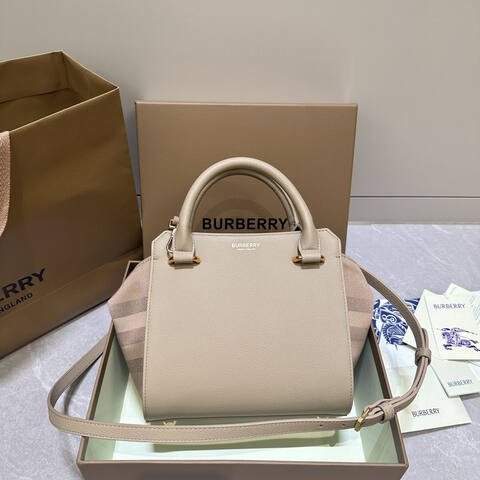 Burberry Beige 25x18x10cm shoulder bag Top Quality Replica
