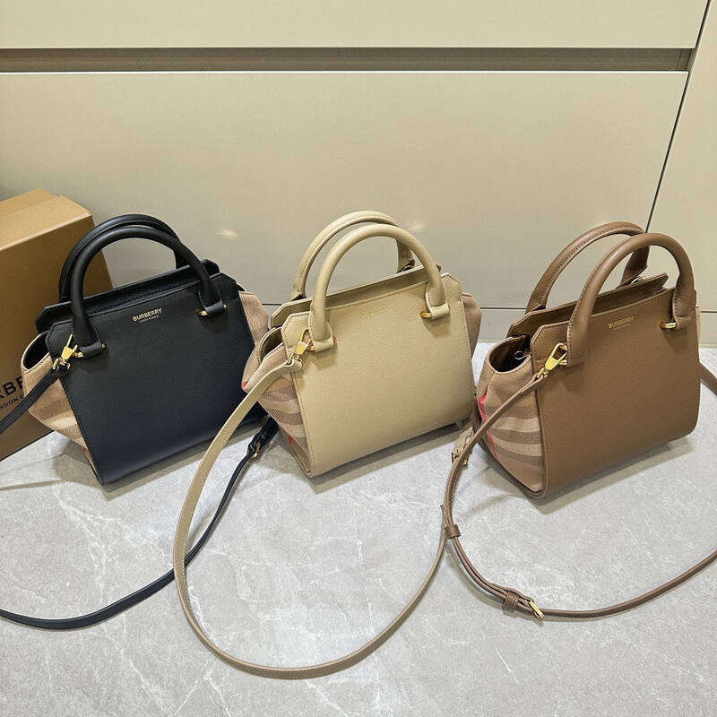Burberry Beige 25x18x10cm shoulder bag — Top Quality Replica