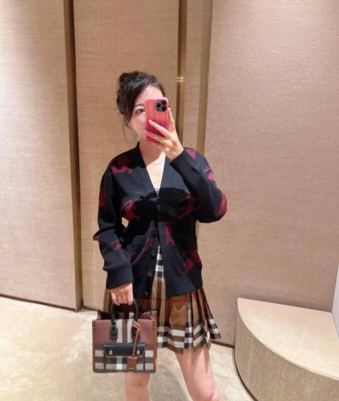 Burberry Brown shoulder bag — AAA Quality Replica