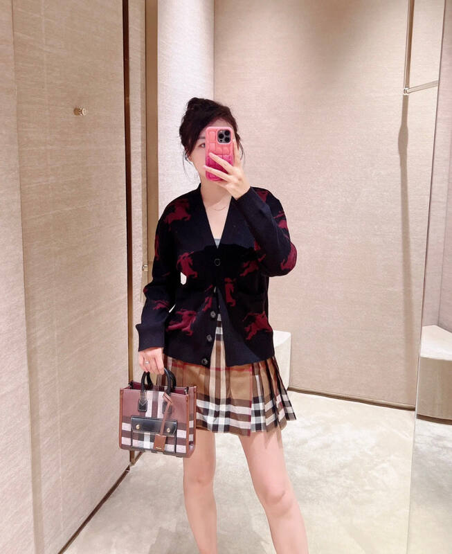 Burberry Brown shoulder bag — AAA Quality Replica