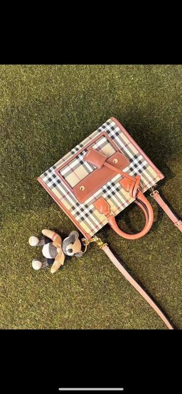 Burberry Brown shoulder bag — 1:1 Replica