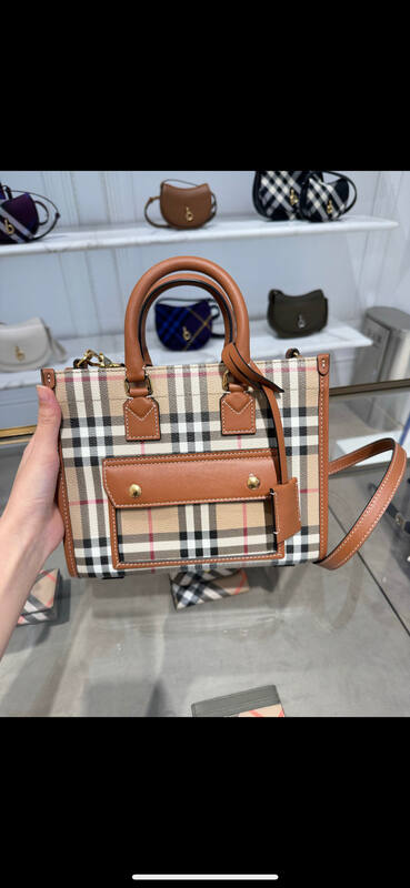 Burberry Brown shoulder bag — 1:1 Replica
