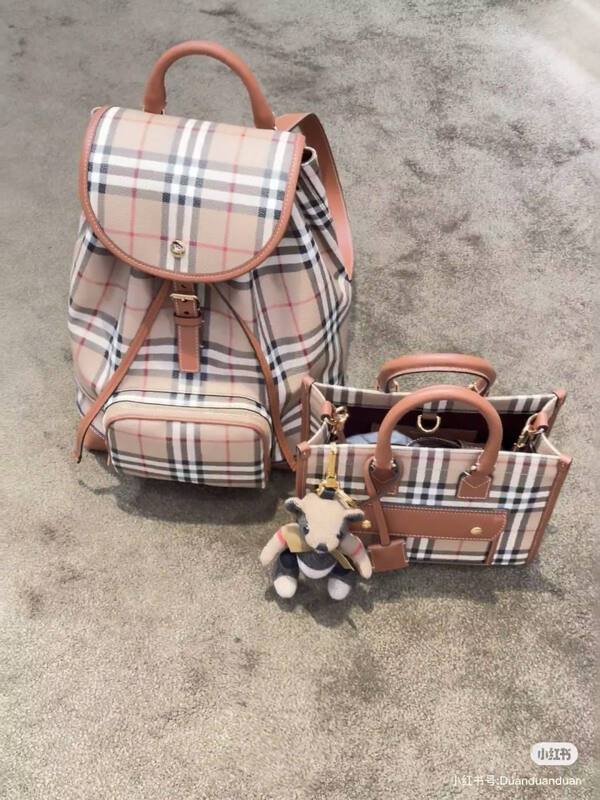 Burberry Brown shoulder bag — 1:1 Replica