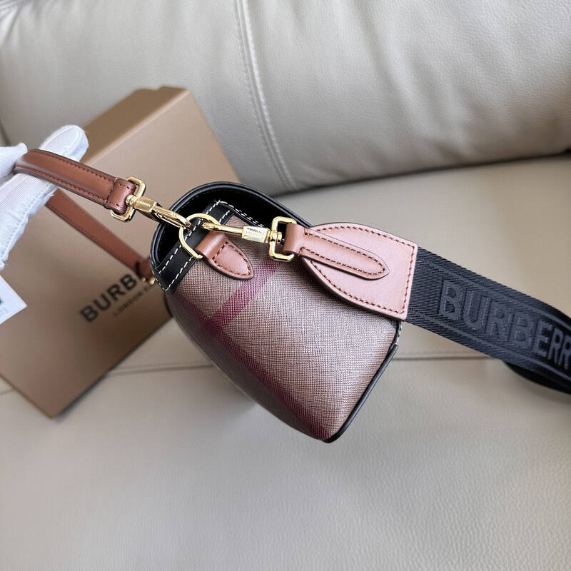 Burberry Birch Brown Check with Black Leather Trim shoulder bag — Premium Replica