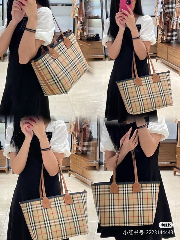 Burberry Brown shoulder bag — AAA Quality Replica