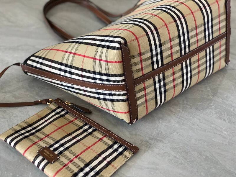 Burberry Brown shoulder bag — 1:1 Replica