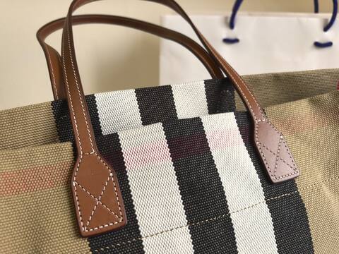 Burberry Brown shoulder bag AAA Quality Replica