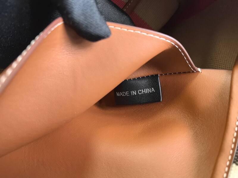Burberry Brown shoulder bag — AAA Quality Replica