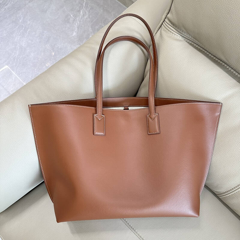 Burberry Brown shoulder bag — Premium Replica