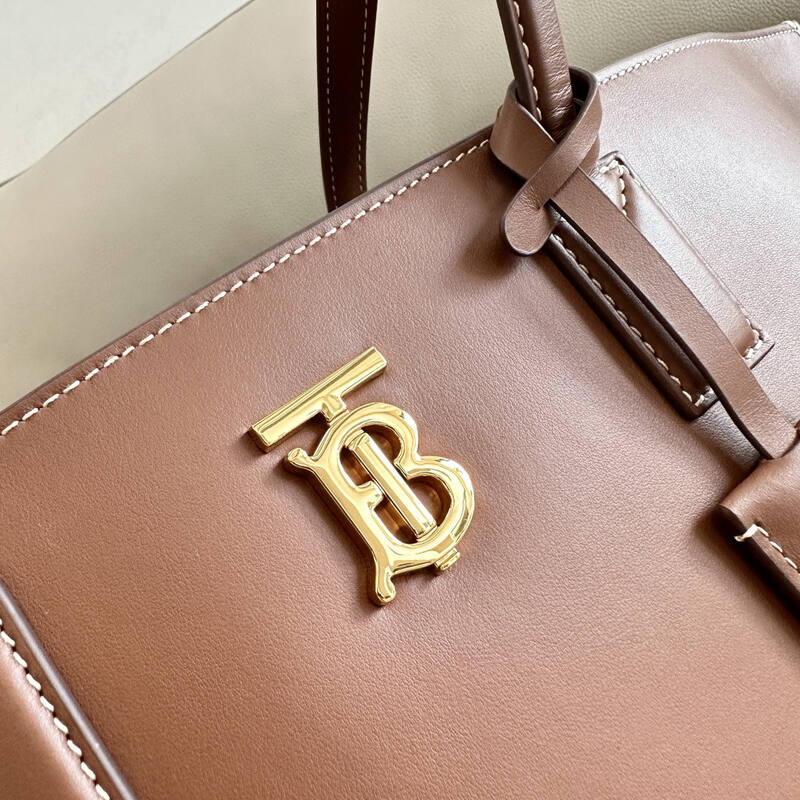 Burberry Brown shoulder bag — Premium Replica