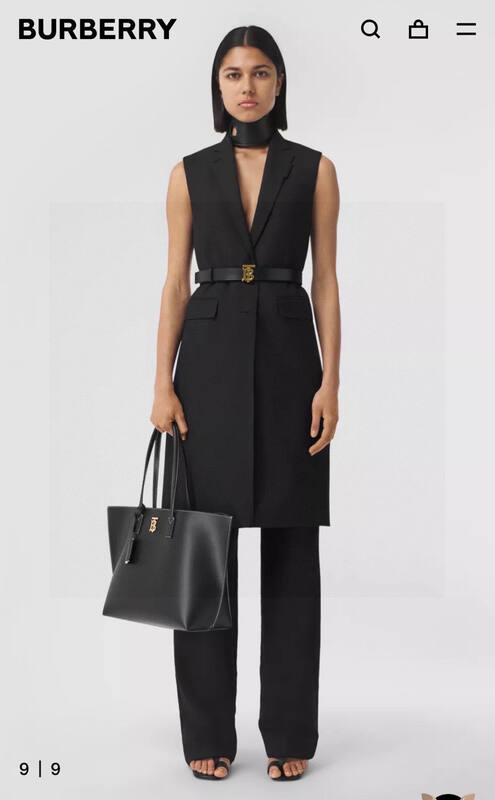Burberry Black shoulder bag — Premium Replica