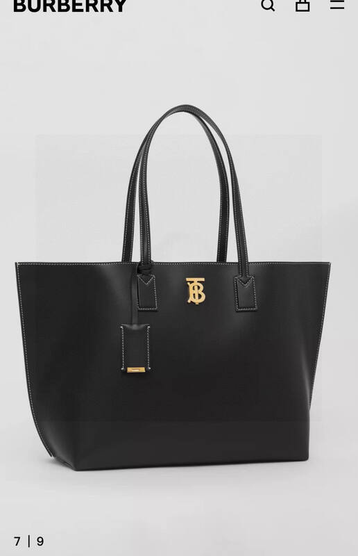 Burberry Black shoulder bag — Premium Replica