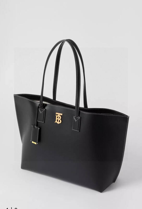 Burberry Black shoulder bag — Premium Replica