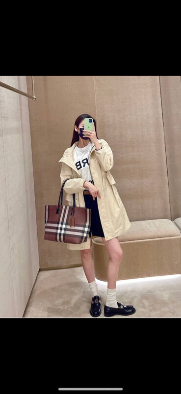 Burberry Brown shoulder bag — 1:1 Replica