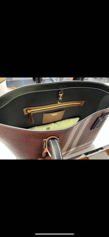 Burberry Brown shoulder bag — 1:1 Replica