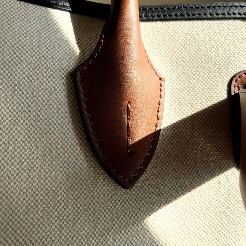Burberry Beige canvas with brown leather trim 40x20x39cm tote — 1:1 Replica